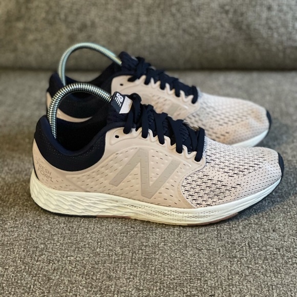 New Balance Womens Fresh Foam Zante V4 